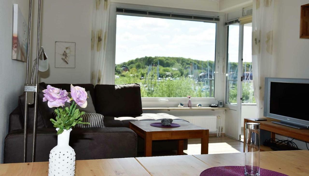 Freiwasser Appartment Fuer 2 Personen กลึคส์บวร์ก ภายนอก รูปภาพ